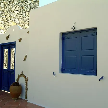 Chrysta Holiday home *